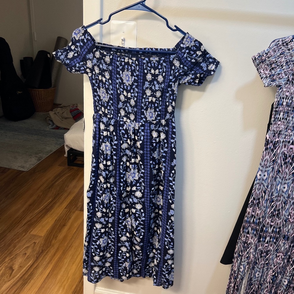 Blue floral midi dress